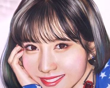 How to draw Momo from the K-pop group TWICE